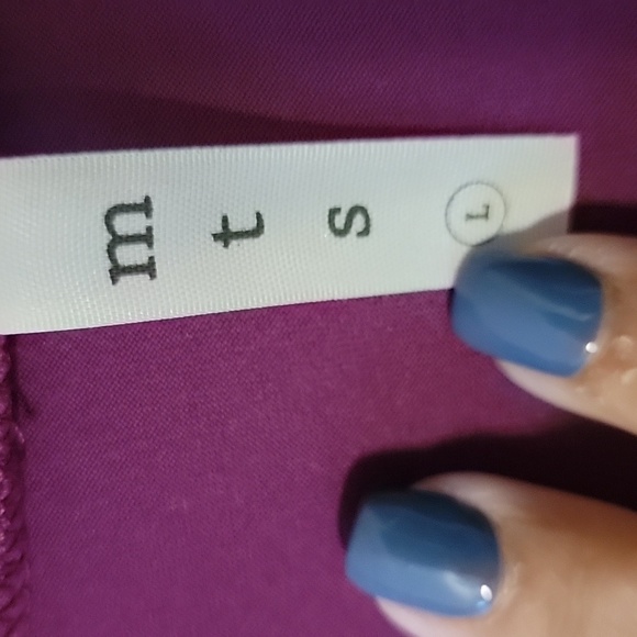 Boutique tee - Picture 2 of 6